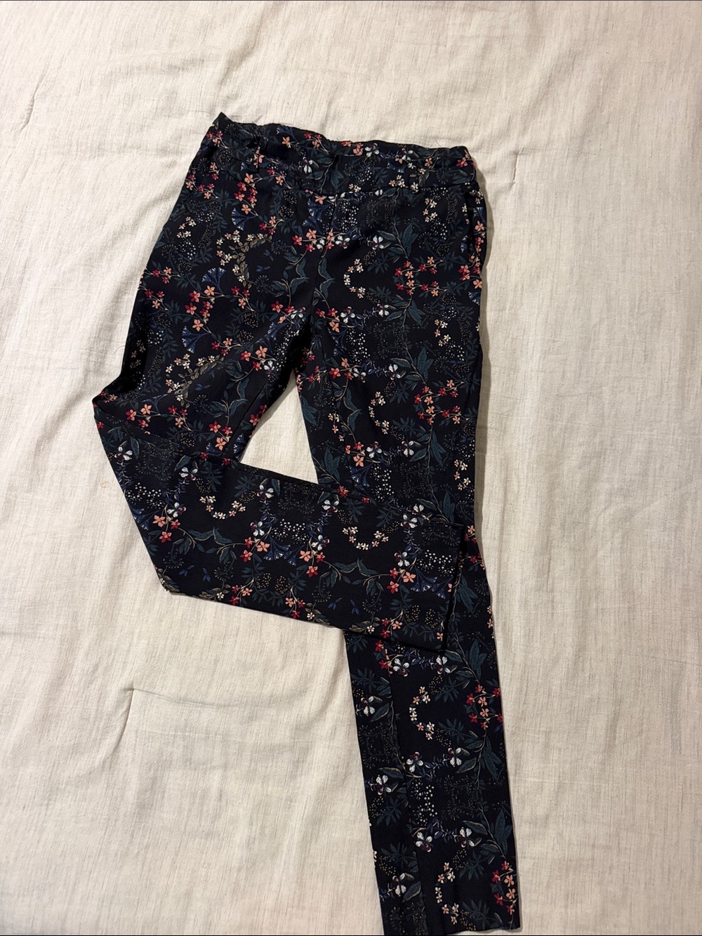 Jules & Leopold Black Floral Skinny Pants